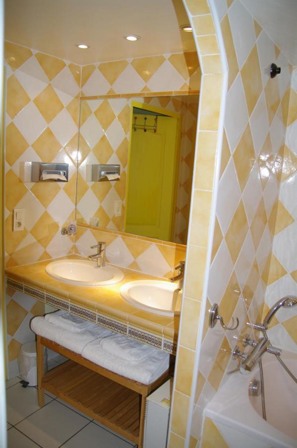 Residence Le Saint Victor فونتفيل المظهر الخارجي الصورة
